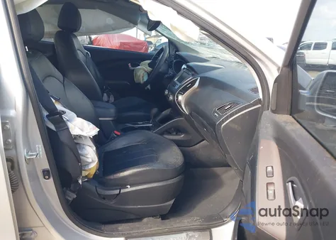 2013 Hyundai Tucson Limited z USA, uszkodzony, nr VIN KM8JU3AC3DU766446